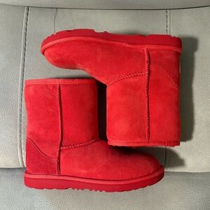Brand New Ugg Boots Classic Short RED